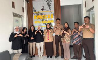 foto bersama bawaslu kota sukabumi
